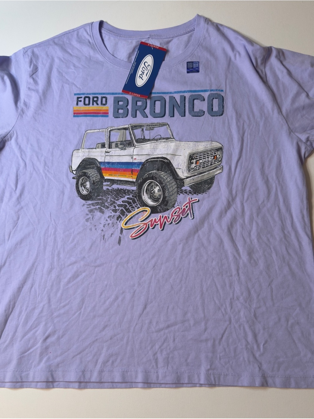 NWT Women's Official Ford Bronco Sunset Graphic Tee Lavender Large (C1)